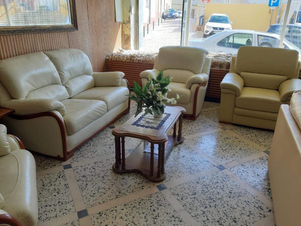 Residencial Miradoiro Guest House Portimao Exterior photo